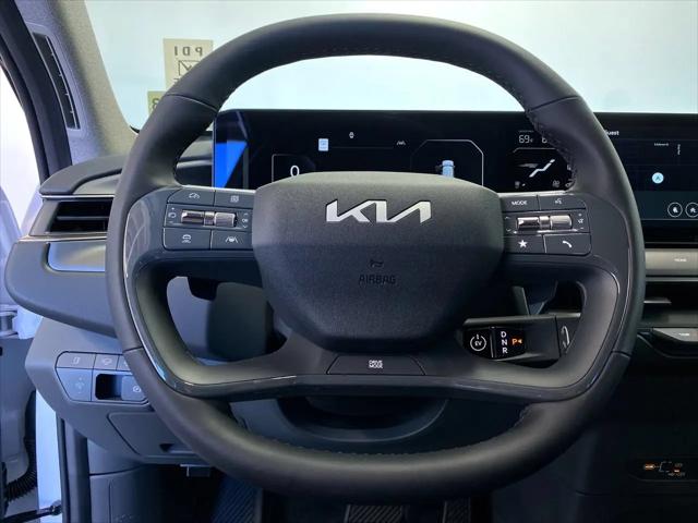 2026 Kia EV9 Light Short Range