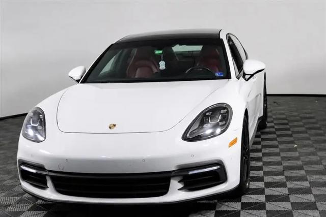 2018 Porsche Panamera Panamera