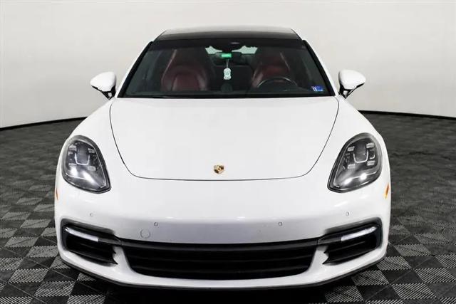 2018 Porsche Panamera Panamera