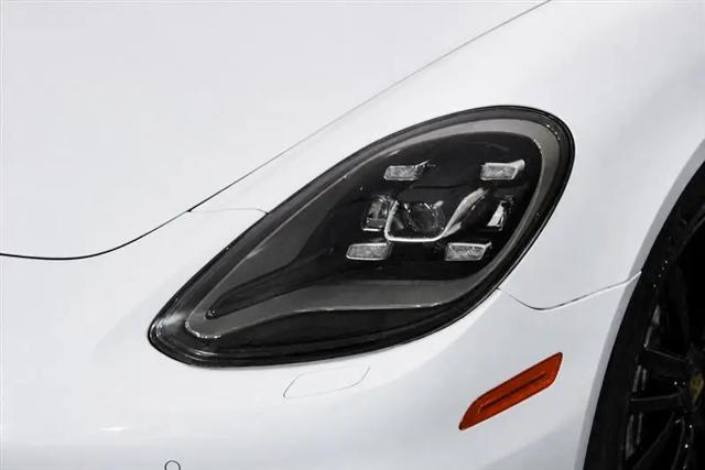 2018 Porsche Panamera Panamera