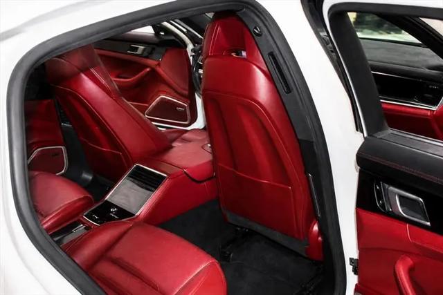 2018 Porsche Panamera Panamera