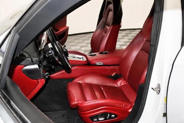 2018 Porsche Panamera Panamera