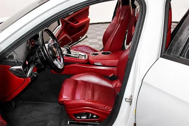 2018 Porsche Panamera Panamera