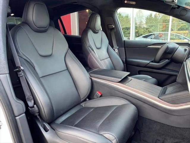 2023 Tesla Model X Standard Range
