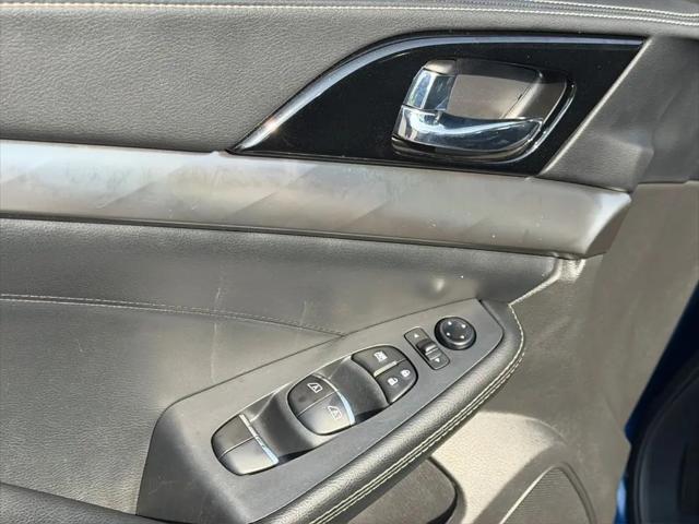 2023 Nissan Maxima SV Xtronic CVT