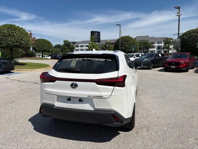 2025 Lexus 300 Premium
