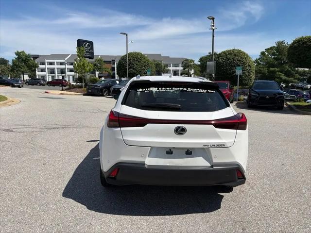 2025 Lexus 300 Premium