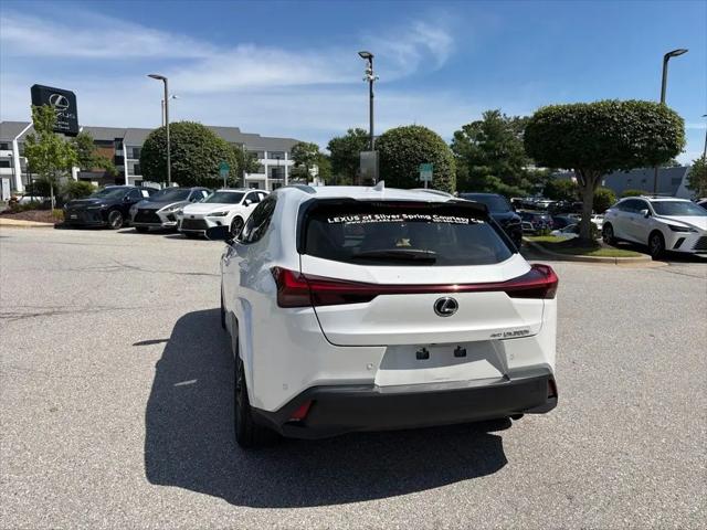 2025 Lexus 300 Premium