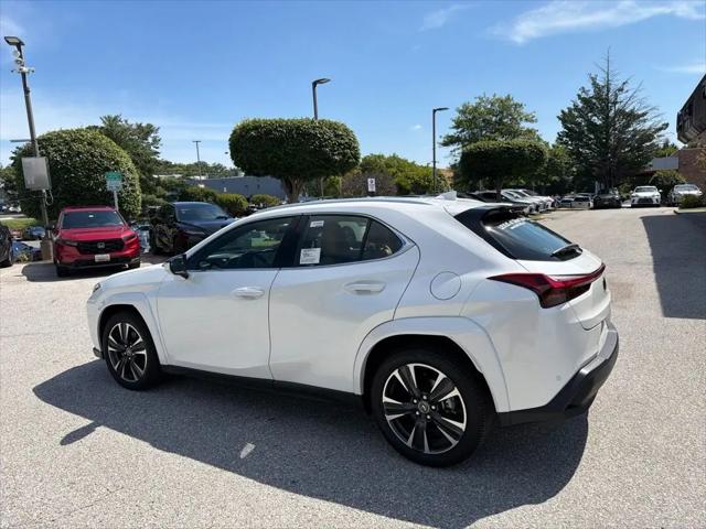 2025 Lexus 300 Premium