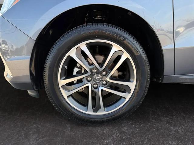2017 Acura MDX w/Advance Package