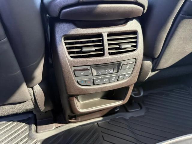 2017 Acura MDX w/Advance Package
