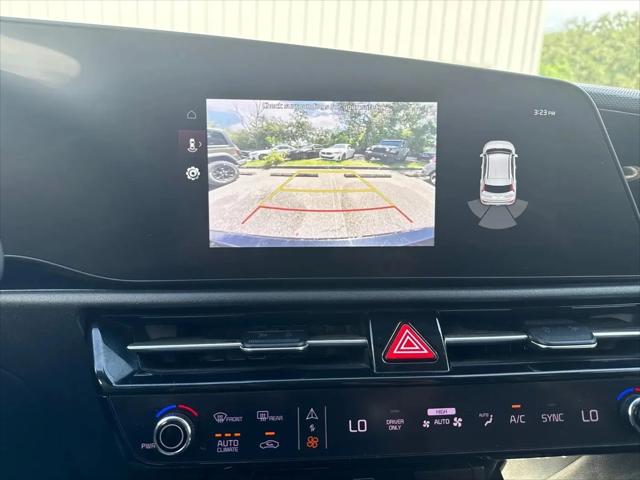 2023 Kia Niro EX Touring