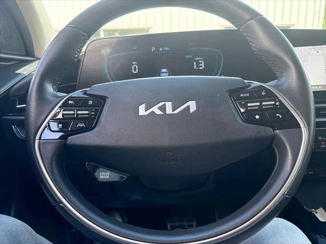 2023 Kia Niro EX Touring