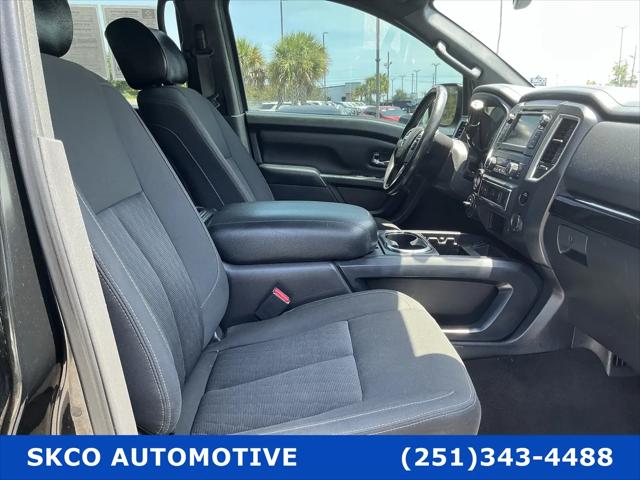 2019 Nissan Titan SV