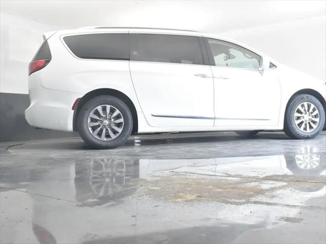 2020 Chrysler Pacifica Touring L Plus