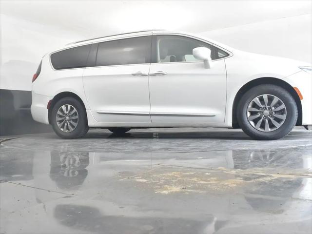 2020 Chrysler Pacifica Touring L Plus