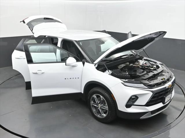2025 Chevrolet Blazer FWD 2LT