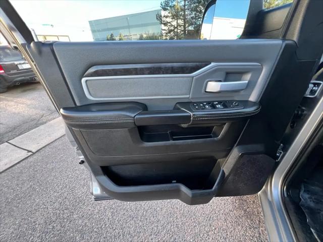 2022 Ram 2500 Big Horn Crew Cab 4x4 8 Box