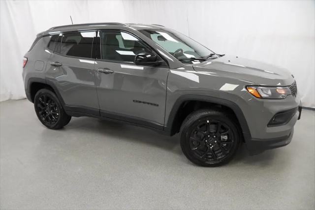 2026 Jeep Compass Latitude Altitude
