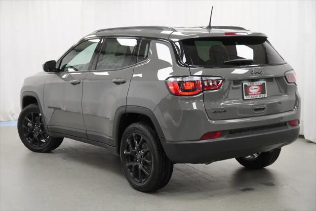 2026 Jeep Compass Latitude Altitude