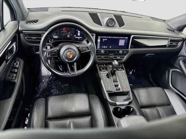 2023 Porsche Macan Macan