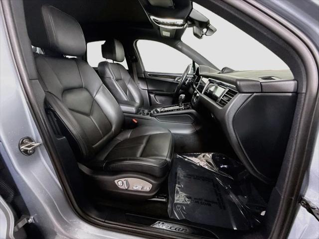 2023 Porsche Macan Macan