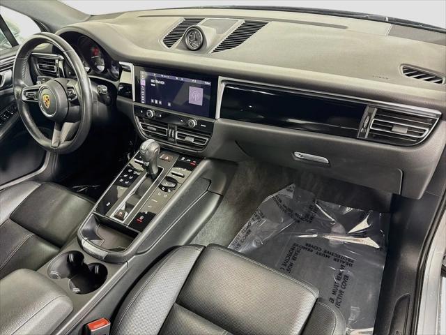 2023 Porsche Macan Macan
