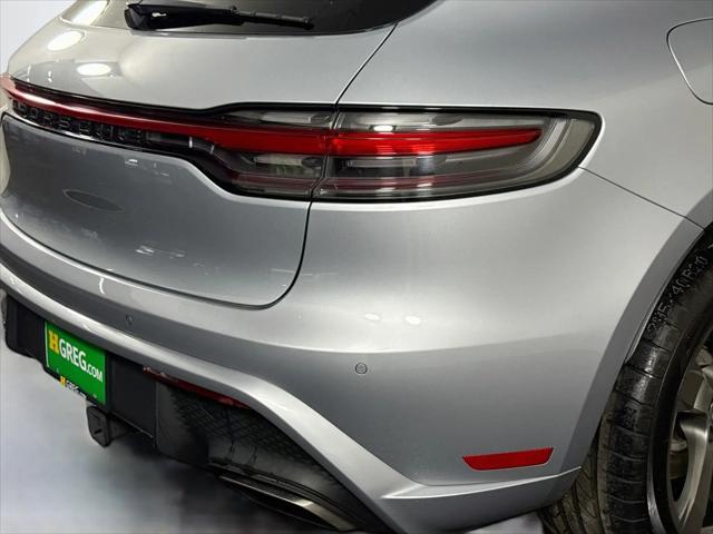 2023 Porsche Macan Macan