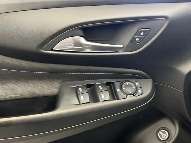 2025 Buick NV Sport Touring FWD