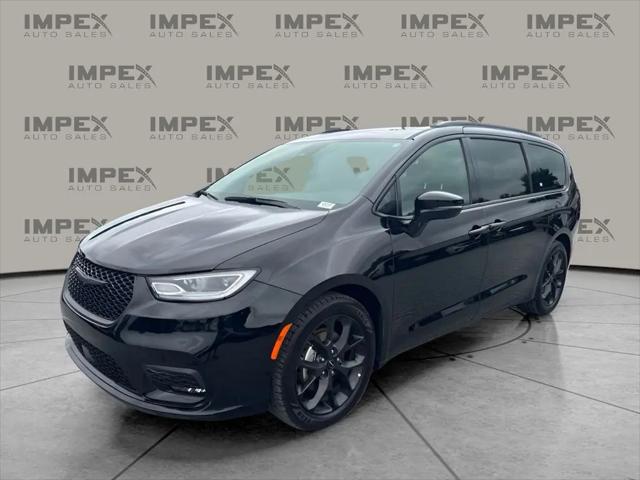 2025 Chrysler Pacifica Limited for sale in Greensboro, NC