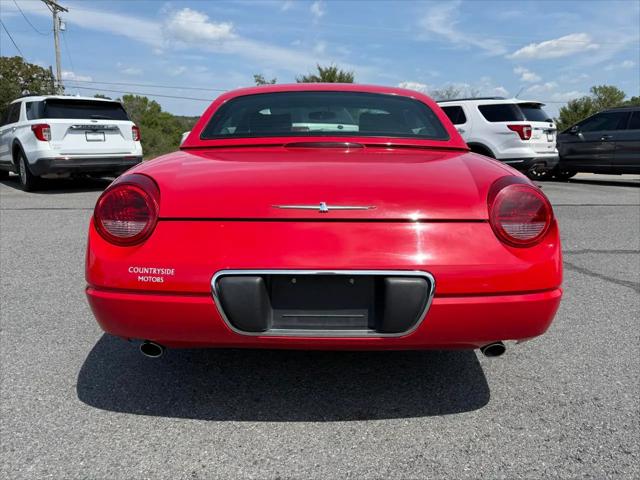 2002 Ford Thunderbird Deluxe