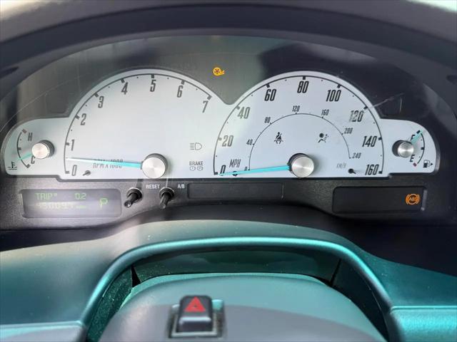 2002 Ford Thunderbird Deluxe