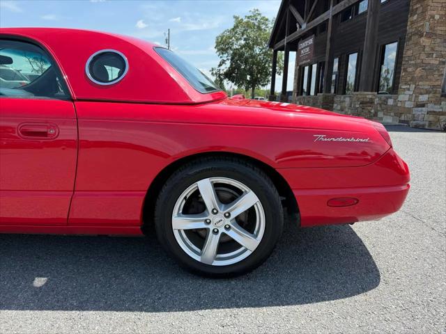 2002 Ford Thunderbird Deluxe