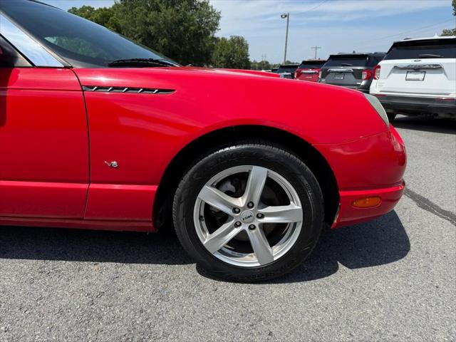 2002 Ford Thunderbird Deluxe