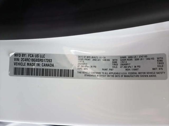 2025 Chrysler Pacifica Select
