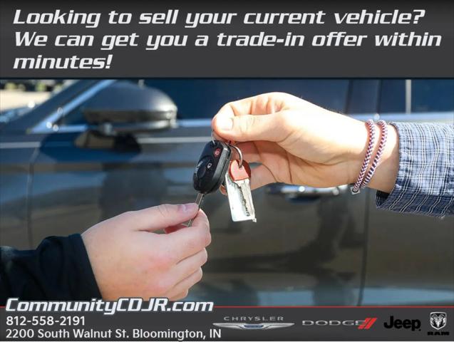 2022 Jeep Grand Cherokee Limited 4x4 for sale in Bloomington, IN
