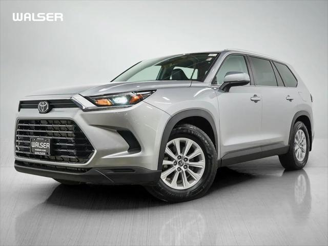 2024 Toyota Grand Highlander XLE for sale in Burnsville, MN