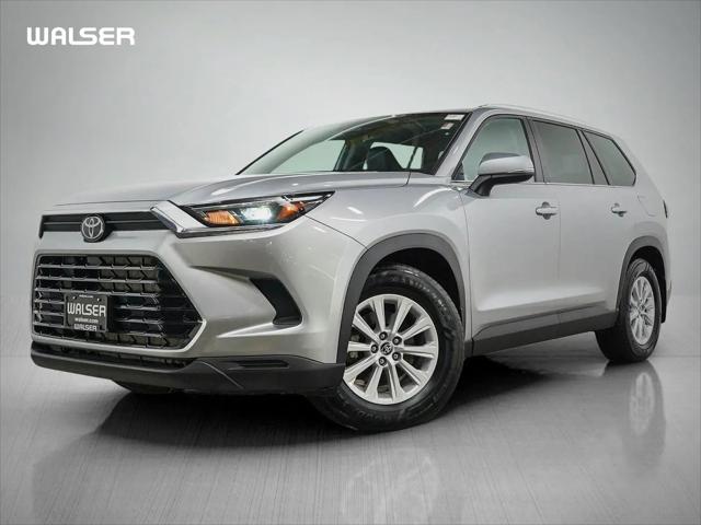 2024 Toyota Grand Highlander XLE for sale in Burnsville, MN