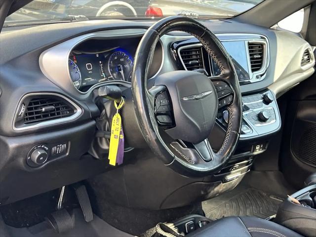 2020 Chrysler Pacifica Touring L Plus