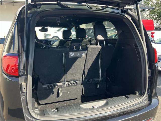 2020 Chrysler Pacifica Touring L Plus