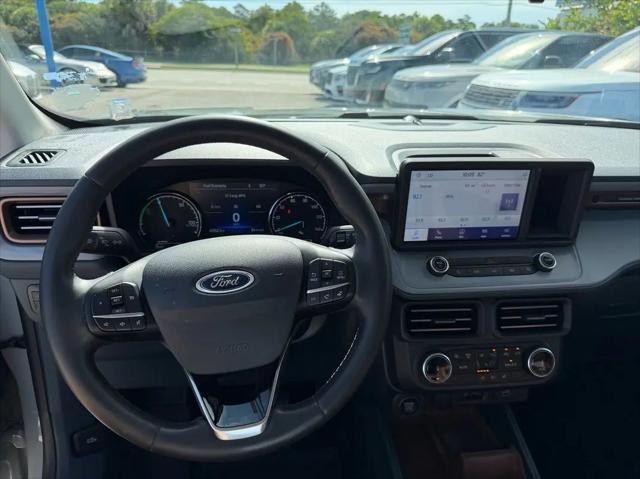 2023 Ford Maverick Lariat