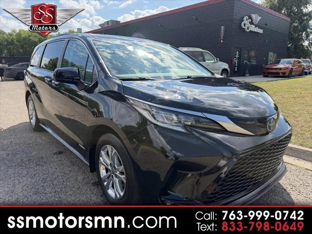 2021 Toyota Sienna Unknown for sale in Blaine, MN