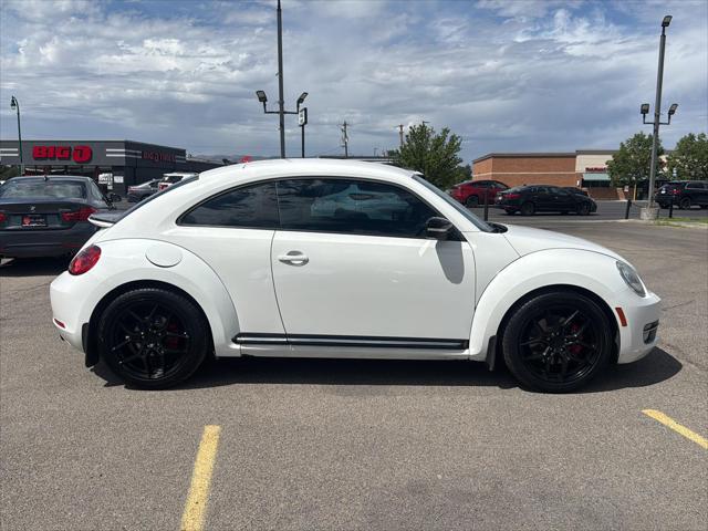 2012 Volkswagen Beetle 2.0T Turbo