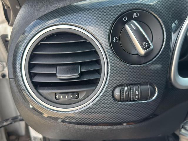 2012 Volkswagen Beetle 2.0T Turbo
