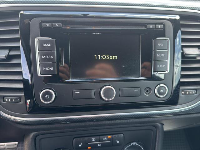 2012 Volkswagen Beetle 2.0T Turbo