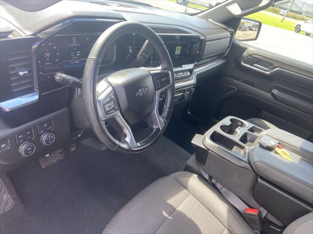 2024 Chevrolet Silverado 1500 4WD Crew Cab Short Bed RST
