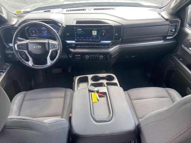 2024 Chevrolet Silverado 1500 4WD Crew Cab Short Bed RST