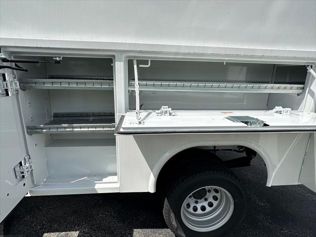 2026 Ford Transit Cutaway Base