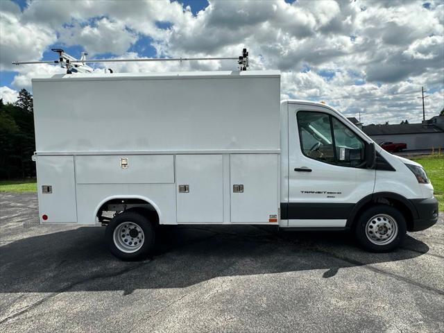 2026 Ford Transit Cutaway Base