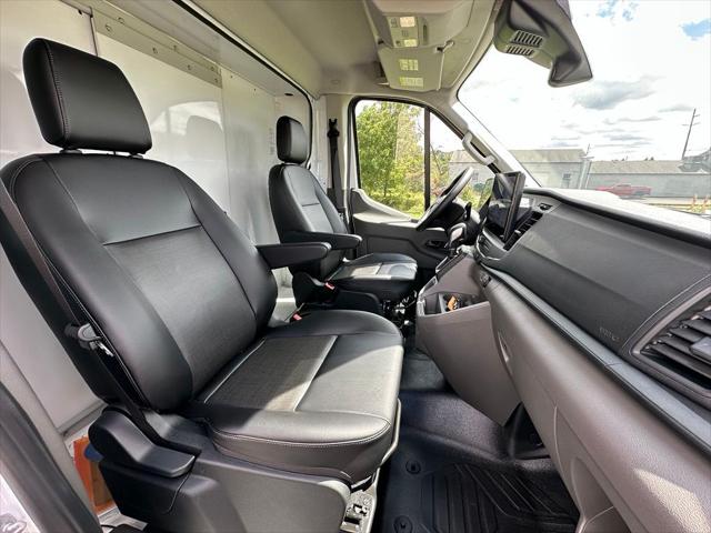 2026 Ford Transit Cutaway Base
